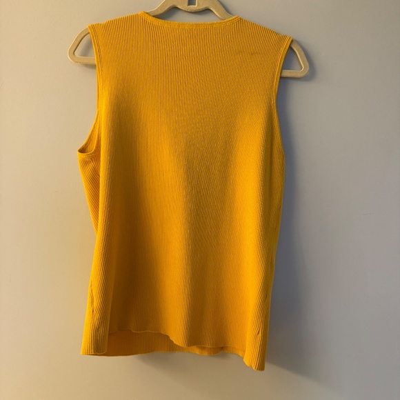 One Girl Who cool clasp front goldenrod yellow ribbed sweater sleeveless XL - Picture 8 of 8